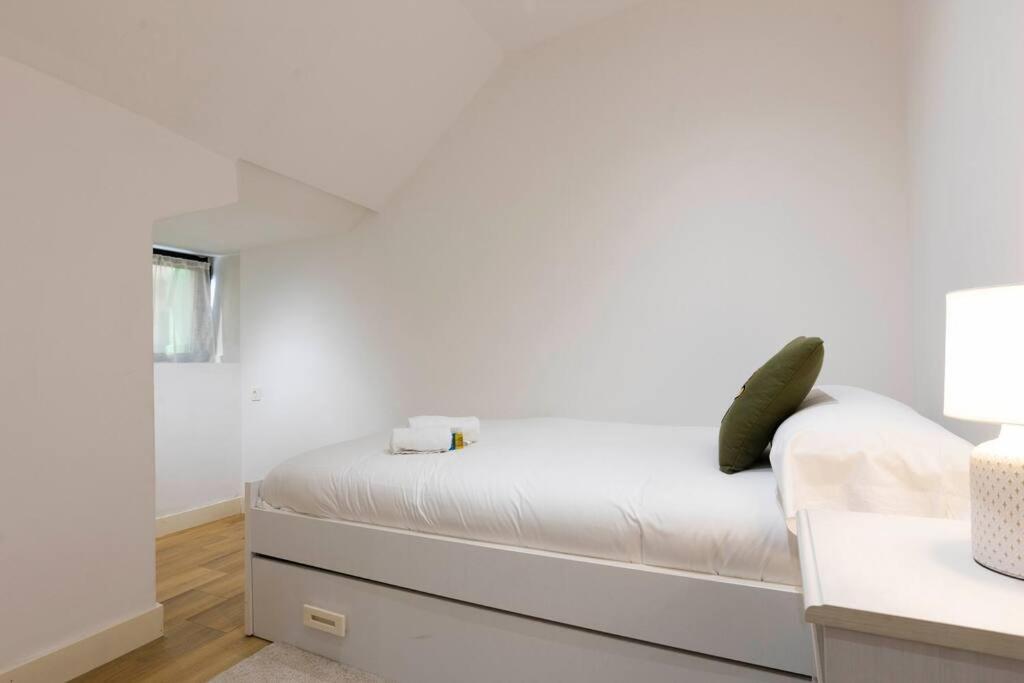 Ferienwohnung Sorgin-Etxe. Basquenjoy Hondarribia Exterior foto